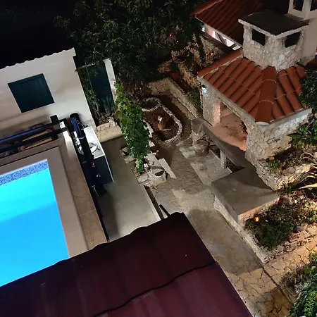 Deni Casa de Férias Sevid