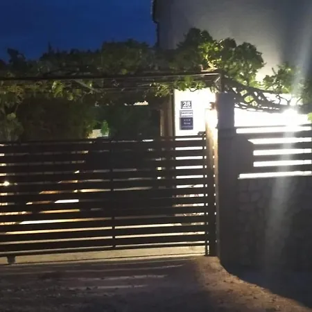 Casa de Férias Deni *