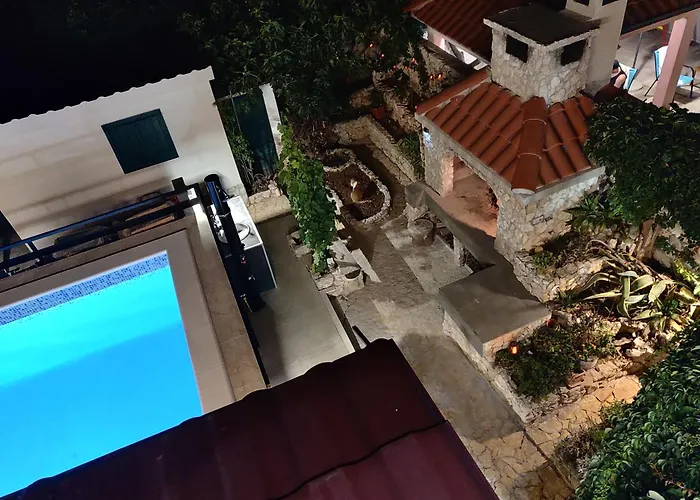 Deni בית נופש סביד