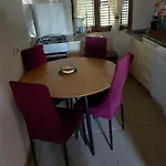 Deni Vikendica *